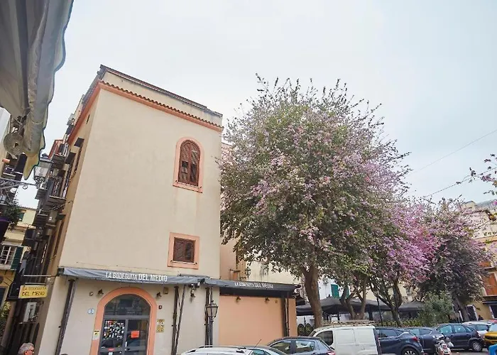 A Due Passi Dal Teatro Massimo Vakantiehuis Palermo